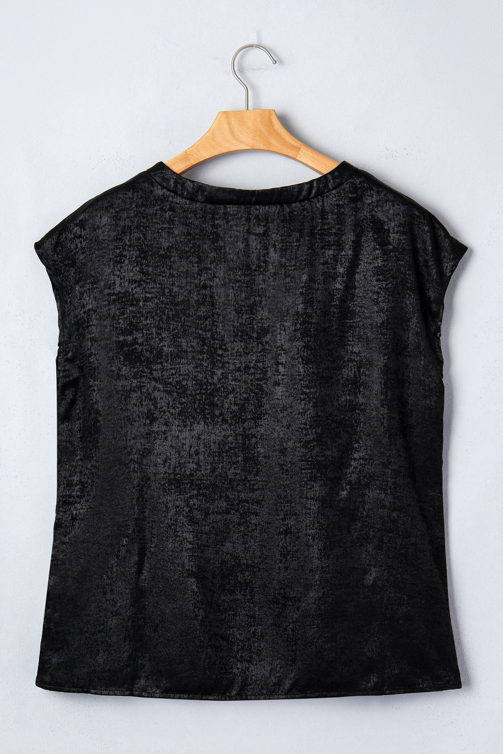 Black Metallic Round Neck Cap Sleeve Tee